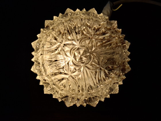 Image 1 of Plafonnier vintage J. années 60/70 en cristal épais, motif géométrique en losanges
