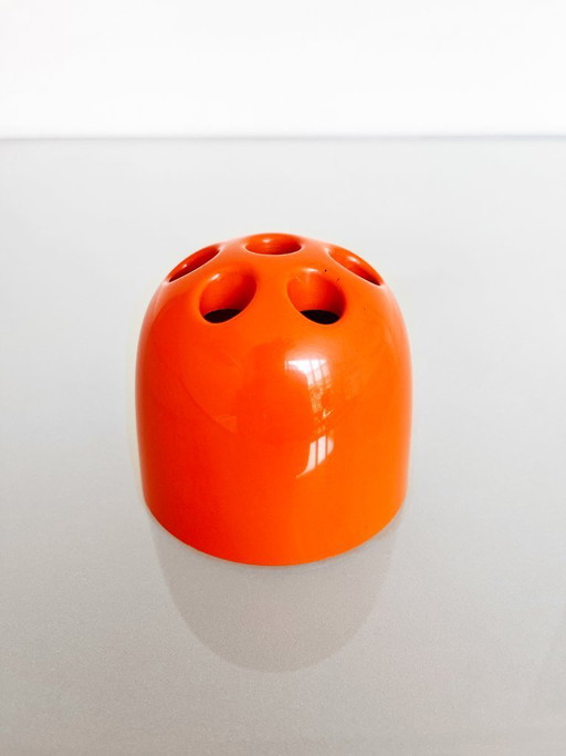 Portalápices vintage Artemide Dedalino con diseño naranja