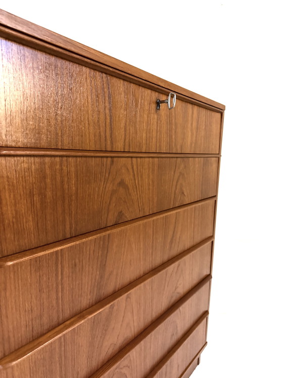 Image 1 of Vintage Deense teakhouten ladekast ‘60