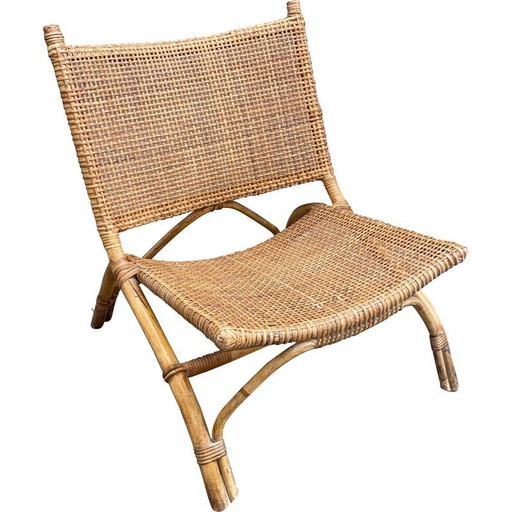 Poltrona vintage con spada