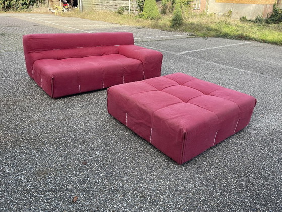 Patricia Urquiola sofa ‘Tufty Too’ by B&B Italia – Textile (photo 2 of 14)