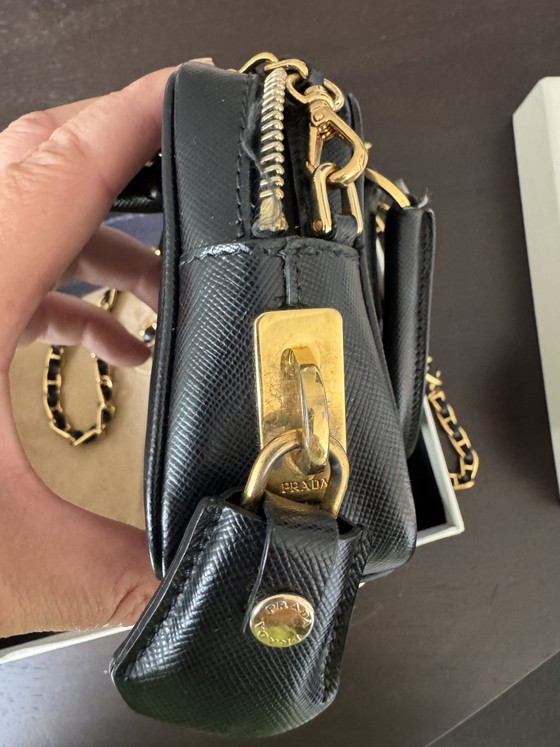 Prada Saffiano Lux Mini Bauletto BL0705 – Schwarz/Nero – Komplettset – Clutches, Calfskin (photo 5 of 12)
