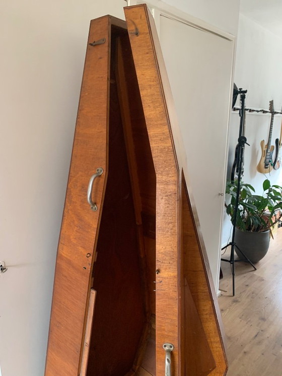 Image 1 of Estuche antiguo para contrabajo, años 30-40.