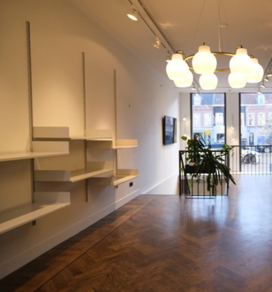 Image 1 of Dieter Rams - Vitsoe 606