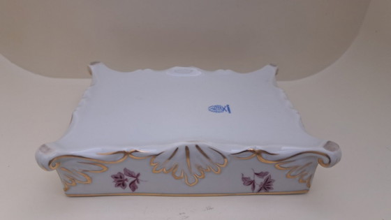 Image 1 of Herend Hungría - Caja de bombones/tarjetas exclusiva con patas - Apponyi Purpur