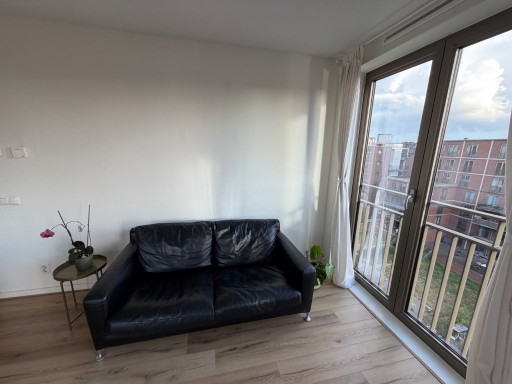 Bank B&BItalia – B&B Italia, banken, Leather, Metal (photo 2 of 5)