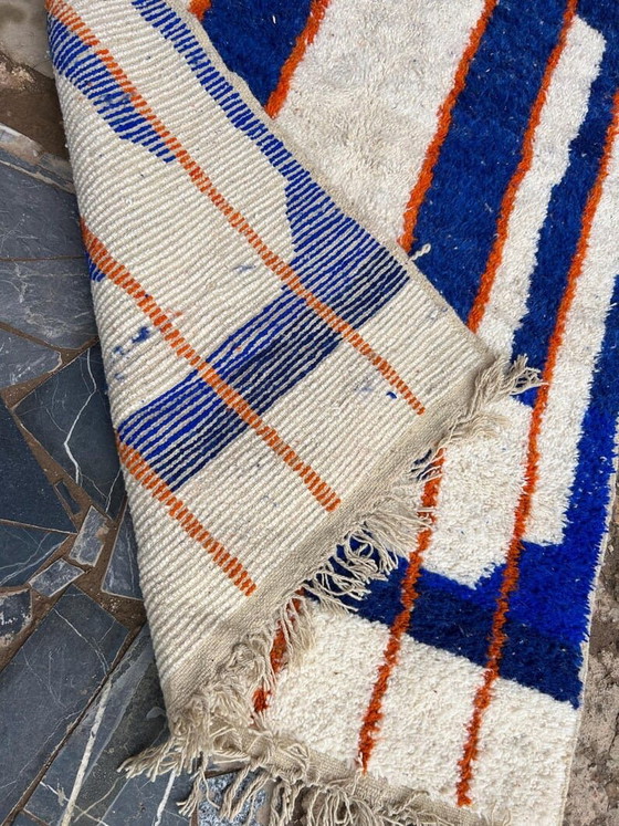 Image 1 of Handwoven Berber rug, traditional craftsmanship, size 150/250 cm