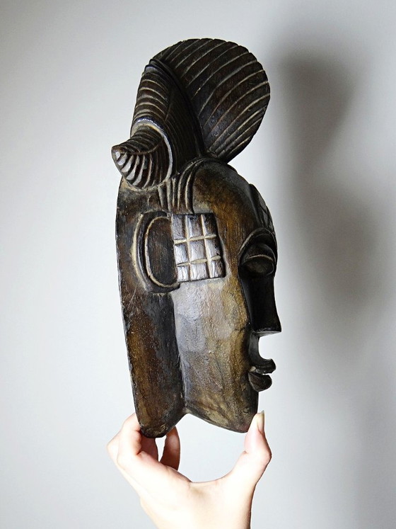 Image 1 of Decoratief Afrikaans wandmasker in de Punu Tsangui-stijl, gesneden hout, 20e eeuw