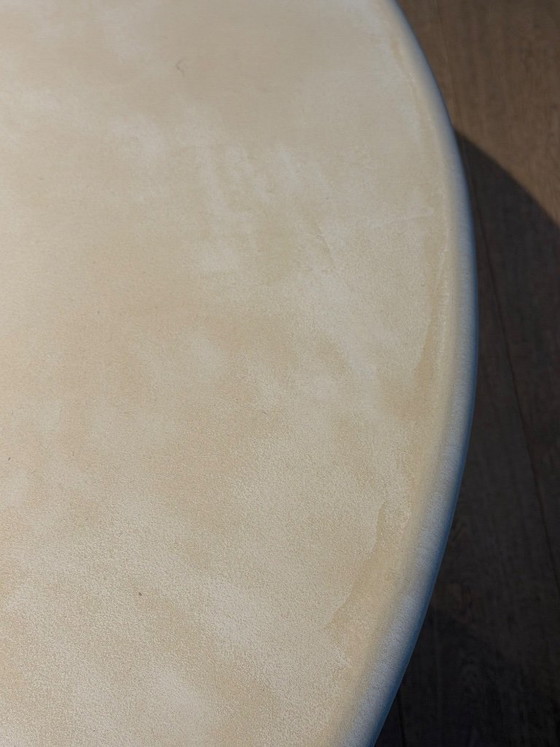Runder Esstisch, beige, Atelier BB, Esstische, Modern (Foto 7 von 9)