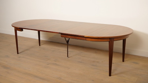 Image 1 of Vintage Round Dining Table Omann Jun Rosewood ExtendableVintage Round Dining Table Omann Jun Rosewood ExtendableVintage Round