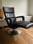 Prominent recliner
