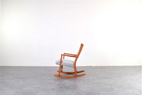 Image 1 of Chaise à bascule ML33 en chêne par Hans J. Wegner pour A/S Mikael Laursen, années 1950