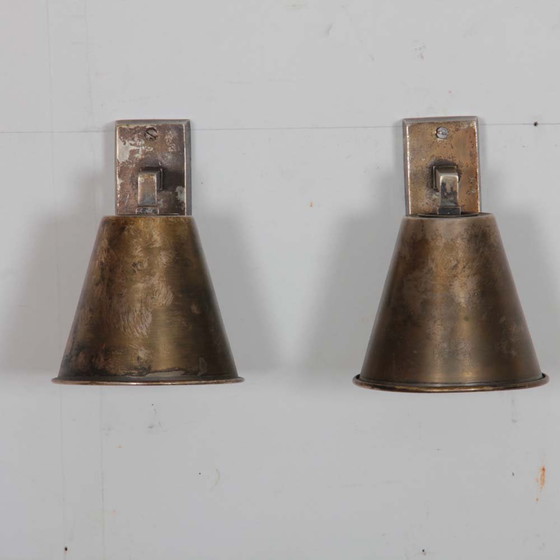 Image 1 of Coppia di applique in ottone, opera del XX secolo