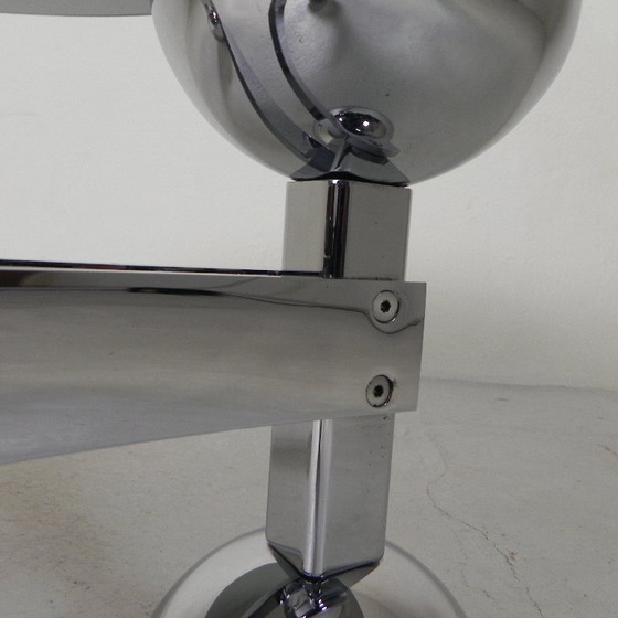 Image 1 of Table basse Spoutnik de l'ère spatiale, avec un piètement chromé des années 1970