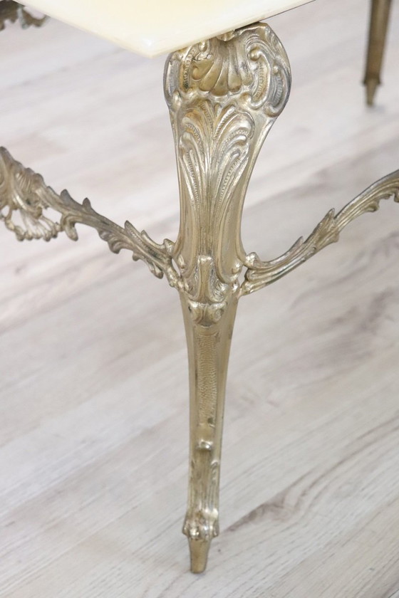 Image 1 of Tavolino da caffè in bronzo dorato con piano in onice, anni &#39;70