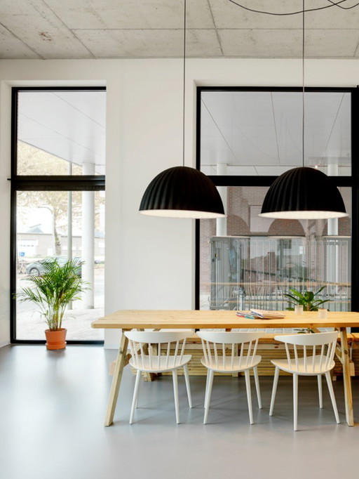 Muuto Under The Bell – Black – Acoustic design pendant lamp