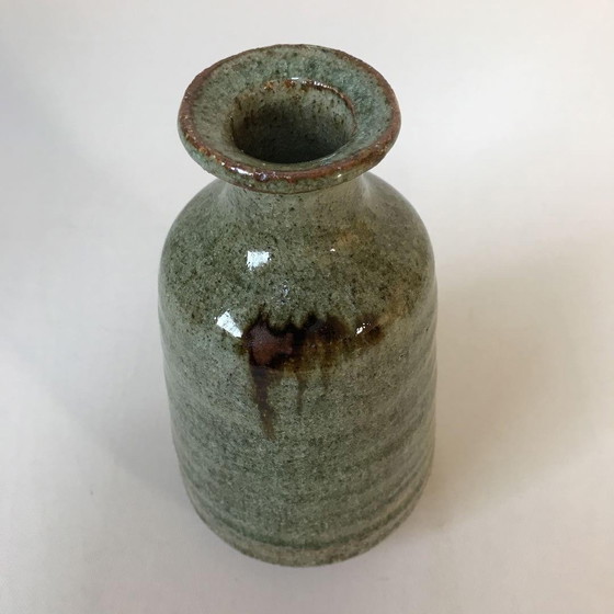 Image 1 of Vaso vintage verde Akazu Ware di Shun Tosaku