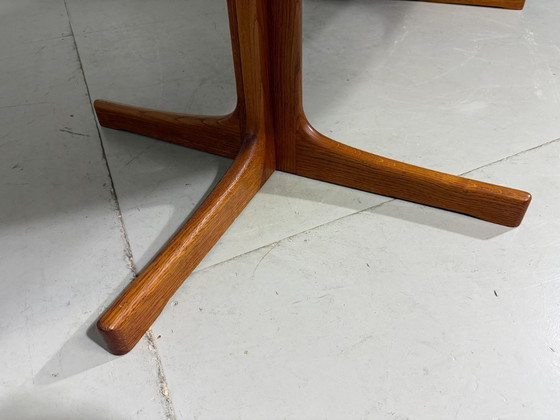 Image 1 of K.E. Ekselius large extendable oak dining table J.O. Carlsson Sweden