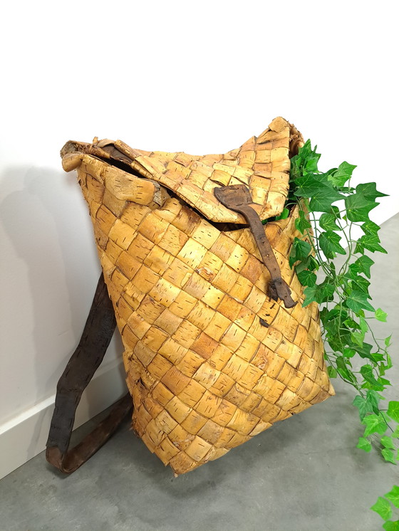 Image 1 of Vecchio cesto per la raccolta della frutta Brocante dalla Svezia