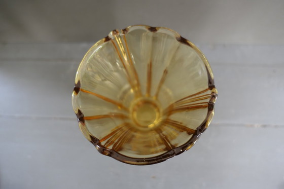 Image 1 of Vaso/candeliere in vetro ambrato Art Déco