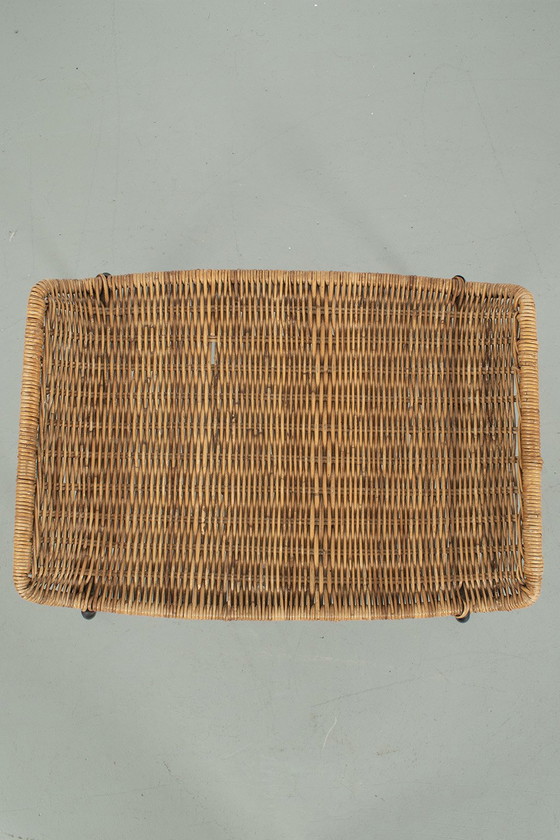 Image 1 of Drahtgestellhocker mit Rattan