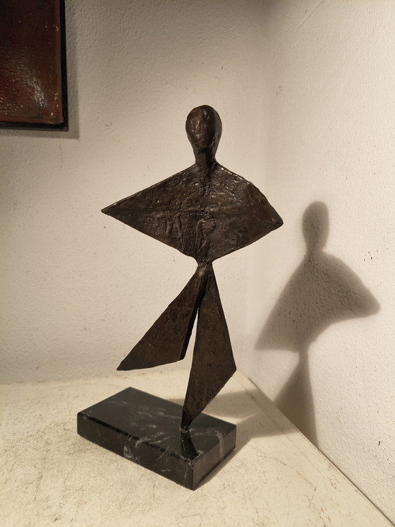 Image 1 of Design modernist expressive cubistic bronze sculpture on marble base