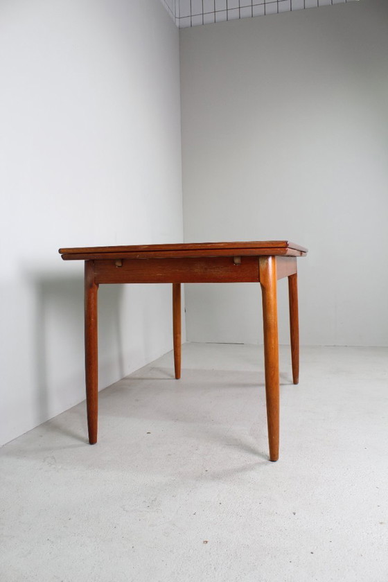 Image 1 of Vintage extendable dining table from the 1960s