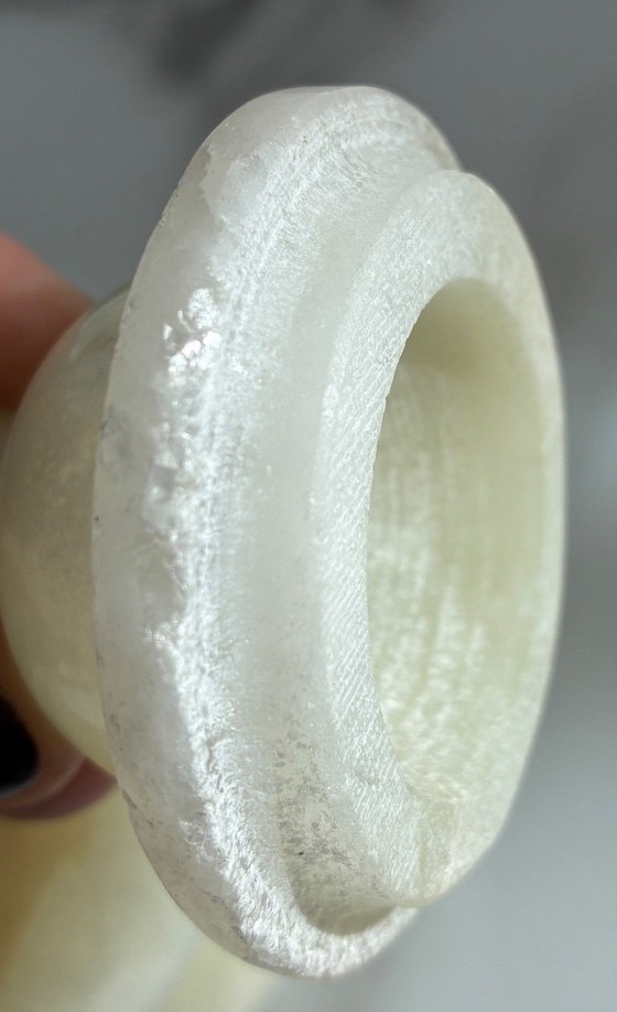 Image 1 of Petit pot à bijout en albâtre vintage