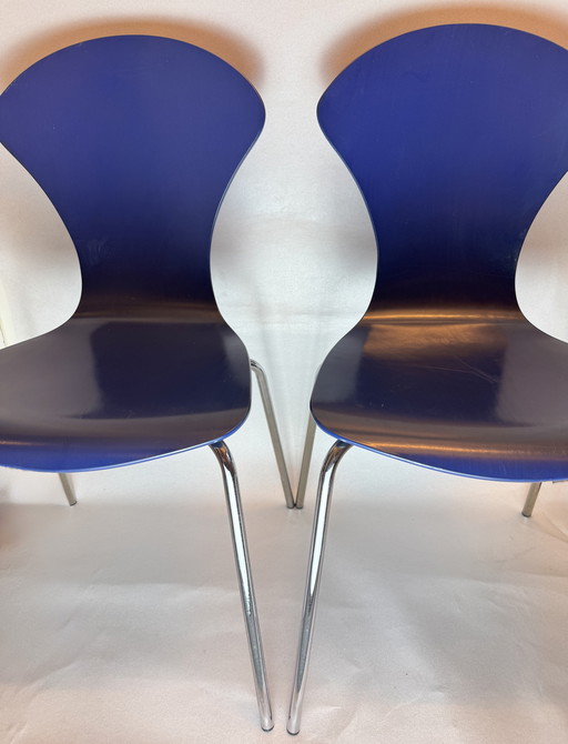 Set of 2 original Arne Jacobsen "Mosquito Chairs" model 3105 for Fritz Hansen (2003)