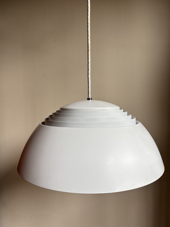Louis Poulsen AJ Royal hanglamp zeer netjes – Hanglampen, Aluminium, Plastic (photo 5 of 6)