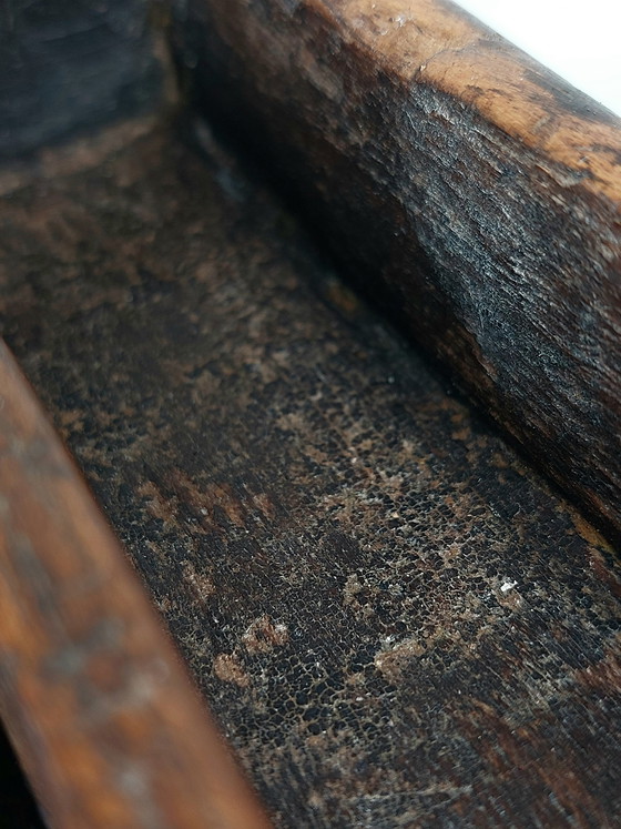 Image 1 of Recipiente antiguo de madera para nueces de betel, almacenamiento asiático, Indonesia, Java