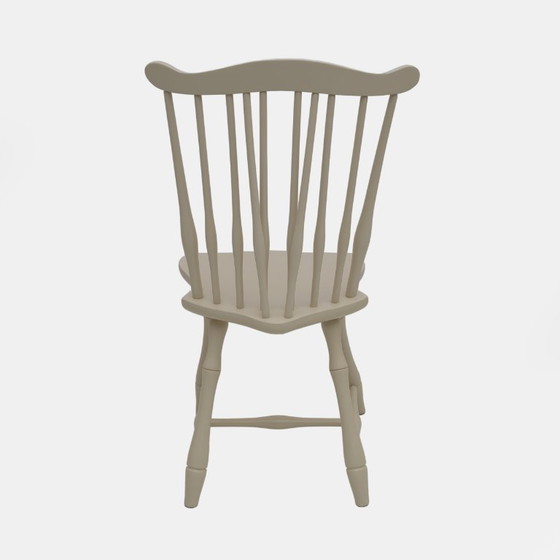 Image 1 of Vier italienische Lack-Esszimmerstühle im Mid-Century-Modern-Stil von Pizzetti Roma, 1960er Jahre