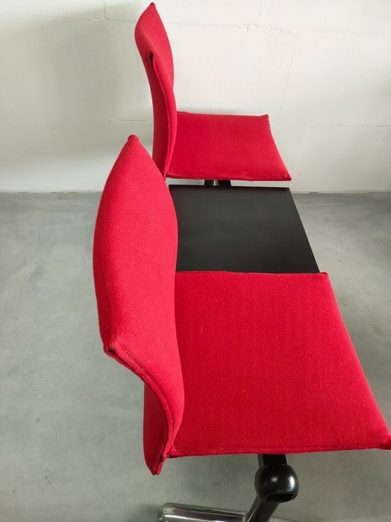 Image 1 of Banc de salle d'attente vintage unique avec revêtement rouge