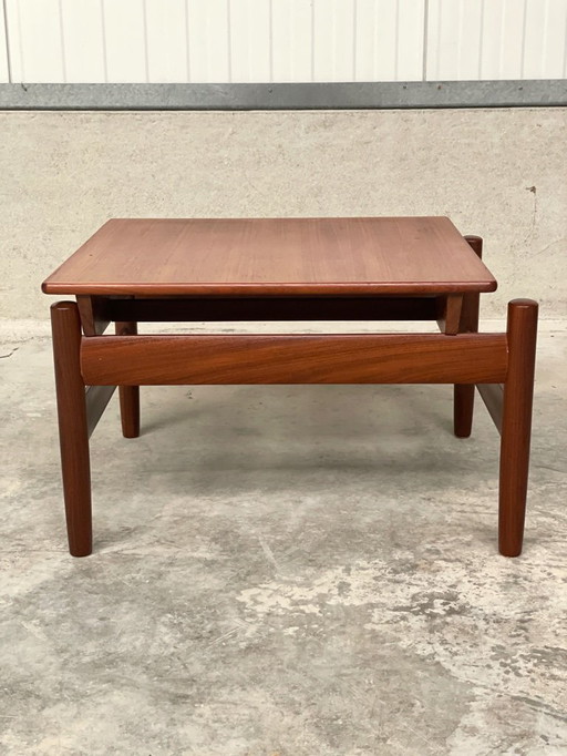 Mesa auxiliar "Saga" de Gunnar Sorlie para Karl Sorlie, circa 1965