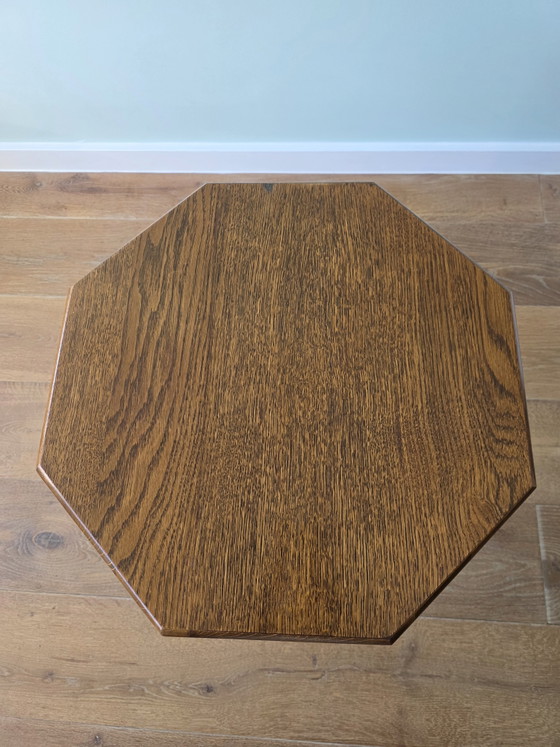 Image 1 of Tavolino vintage ottagonale in rovere massello