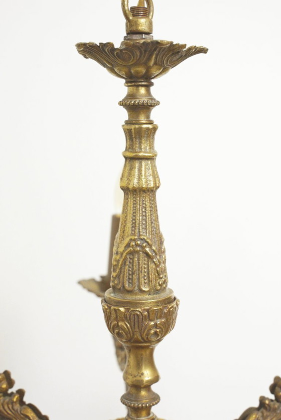 Image 1 of Vintage Franse messing kroonluchter, antieke plafondlamp in rococo-revival Louis XV-stijl met 5 armen en gezichtsmotieven.