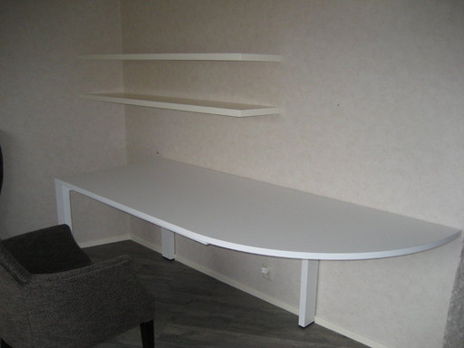 Desk solution by Arco according to design drawing