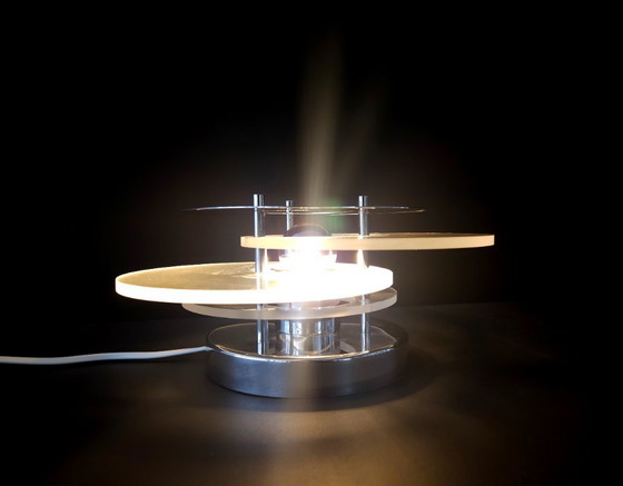 Image 1 of Space age wandlamp met plexiglas en chroom, 70s lamp, vintage wandlamp