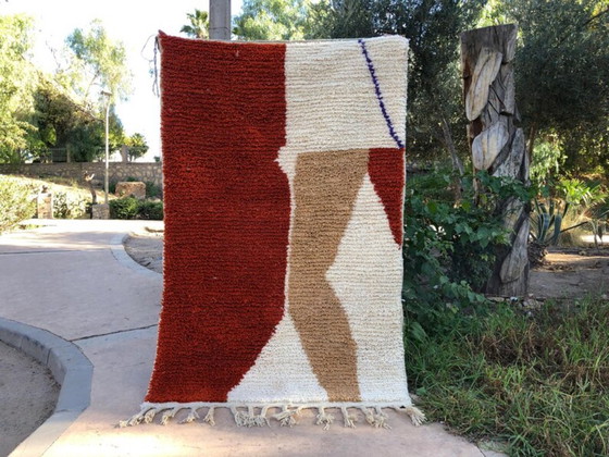 Image 1 of Moroccan handcrafted rug 250cm x 150cm