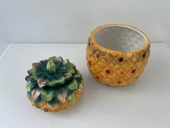 Image 1 of Keramieken ananas voorraadpot gekleurd 21 cm