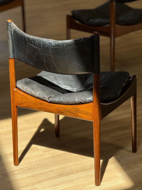 Image 1 of Table et chaises à rallonge pour salle à manger (par Kristian Solmer Vedel)