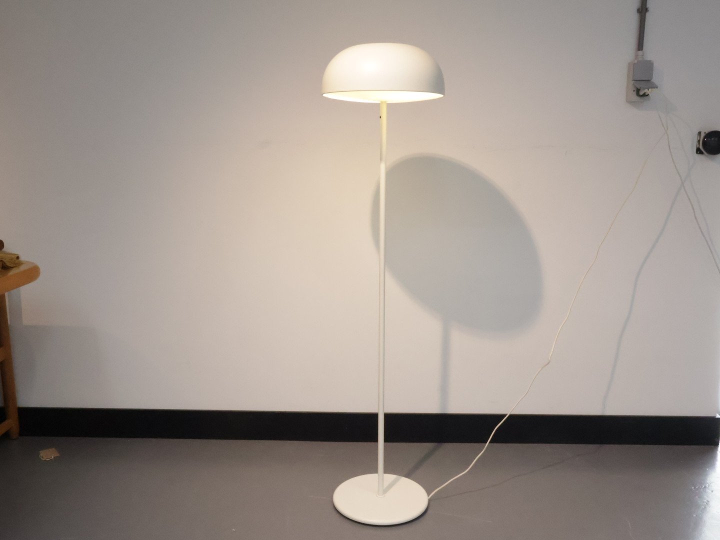 Vintage floor lamp Ikea Nymane 90s | €225 | Whoppah