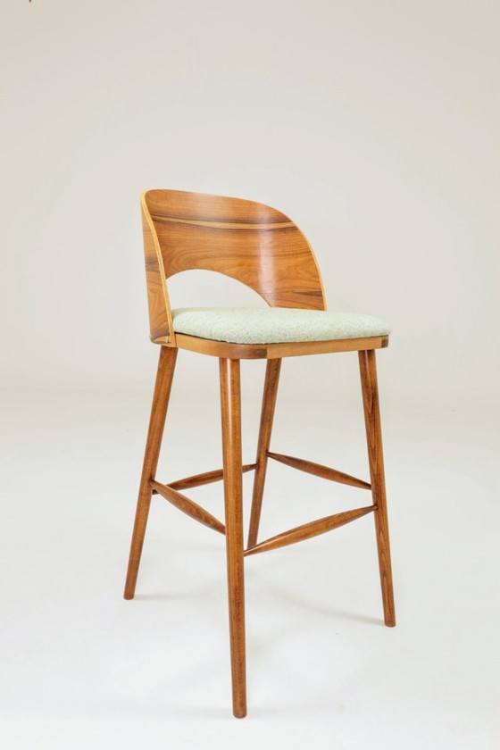 Image 1 of Skandinavischer Barhocker Apfelgrün Granola Palisander Brasil