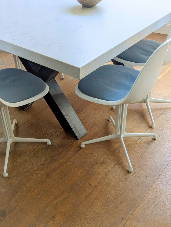 Image 1 of 6 sedie Herman Miller La Fonda Eames bianche vintage