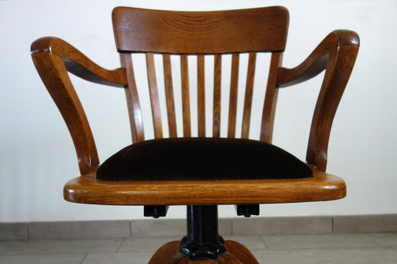 Image 1 of Poltrona in rovere americano, inizio XX secolo