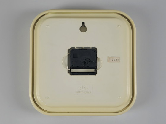 Image 1 of Horloge murale BINO / LORENZ à quartz en plastique beige et blanc des années 1980 - Décoration intérieure moderniste italienne.