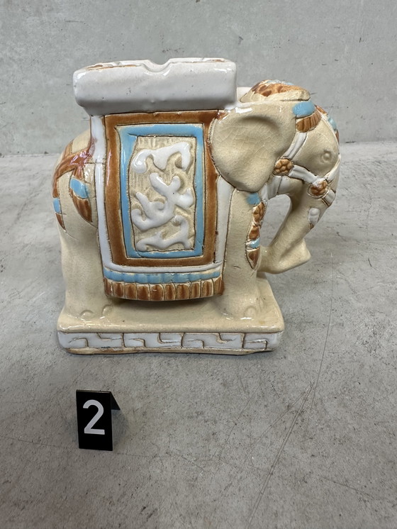 Image 1 of Cendrier vintage à éléphant - céramique