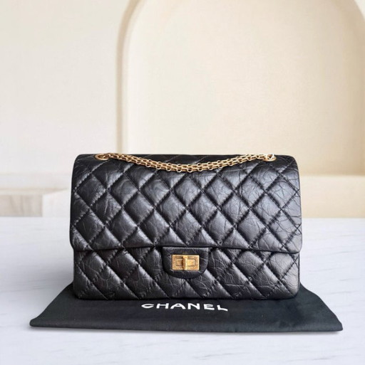 Chanel 2.55 Reissue 226 - 28CM Gewatteerd verouderd kalfsleer Zwart Goudkleurige hardware
