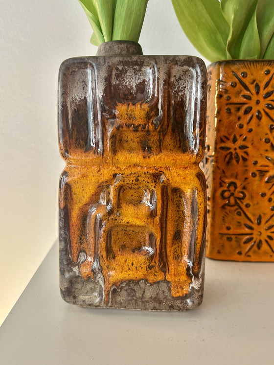 Image 1 of A pair of vases from East and West German ceramic history – East German Pottery meets West German Pottery