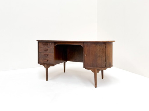 Bureau en noyer moderne du milieu du siècle avec dossier à étagère